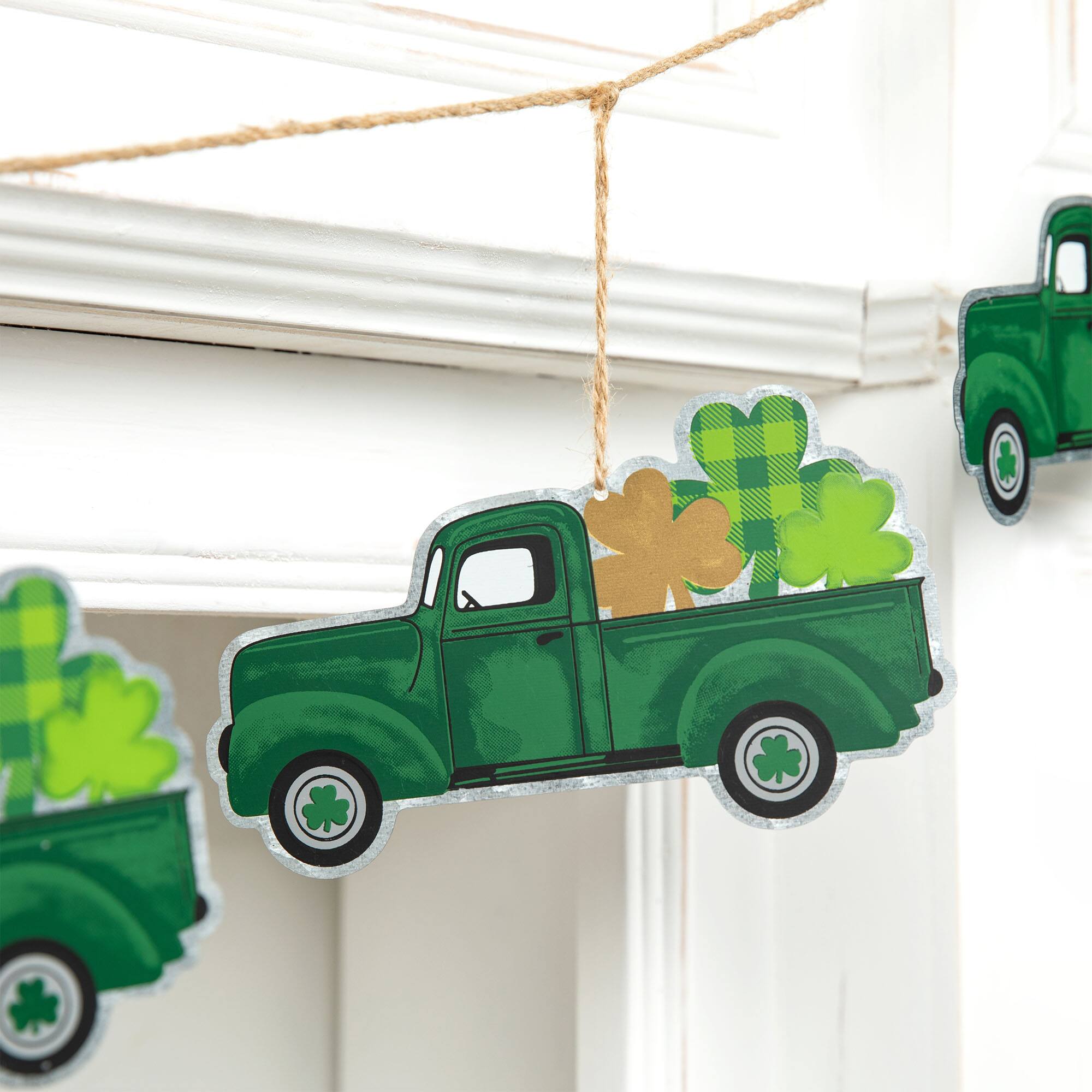 Glitzhome® St. Patrick's Metal Trucks Garland